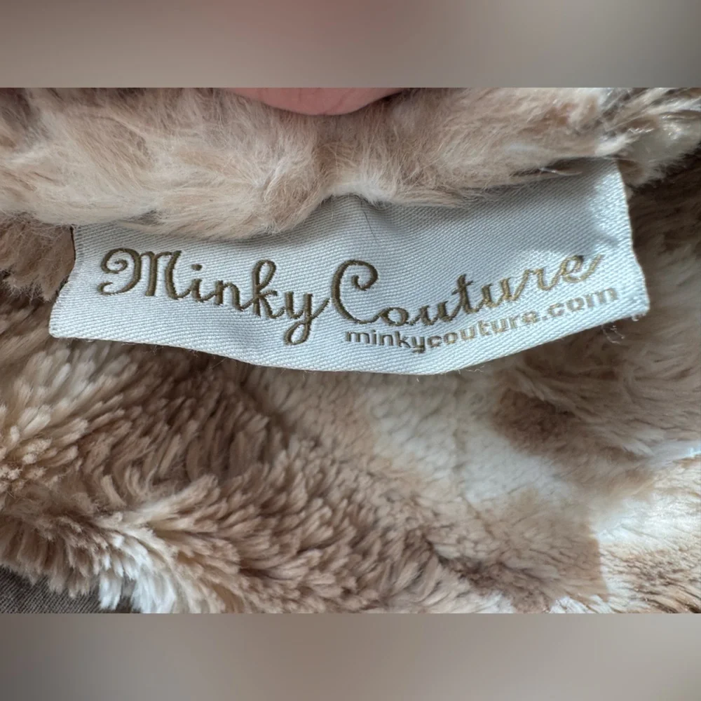 Minky Couture Adult Blanket - Picture 3 of 4